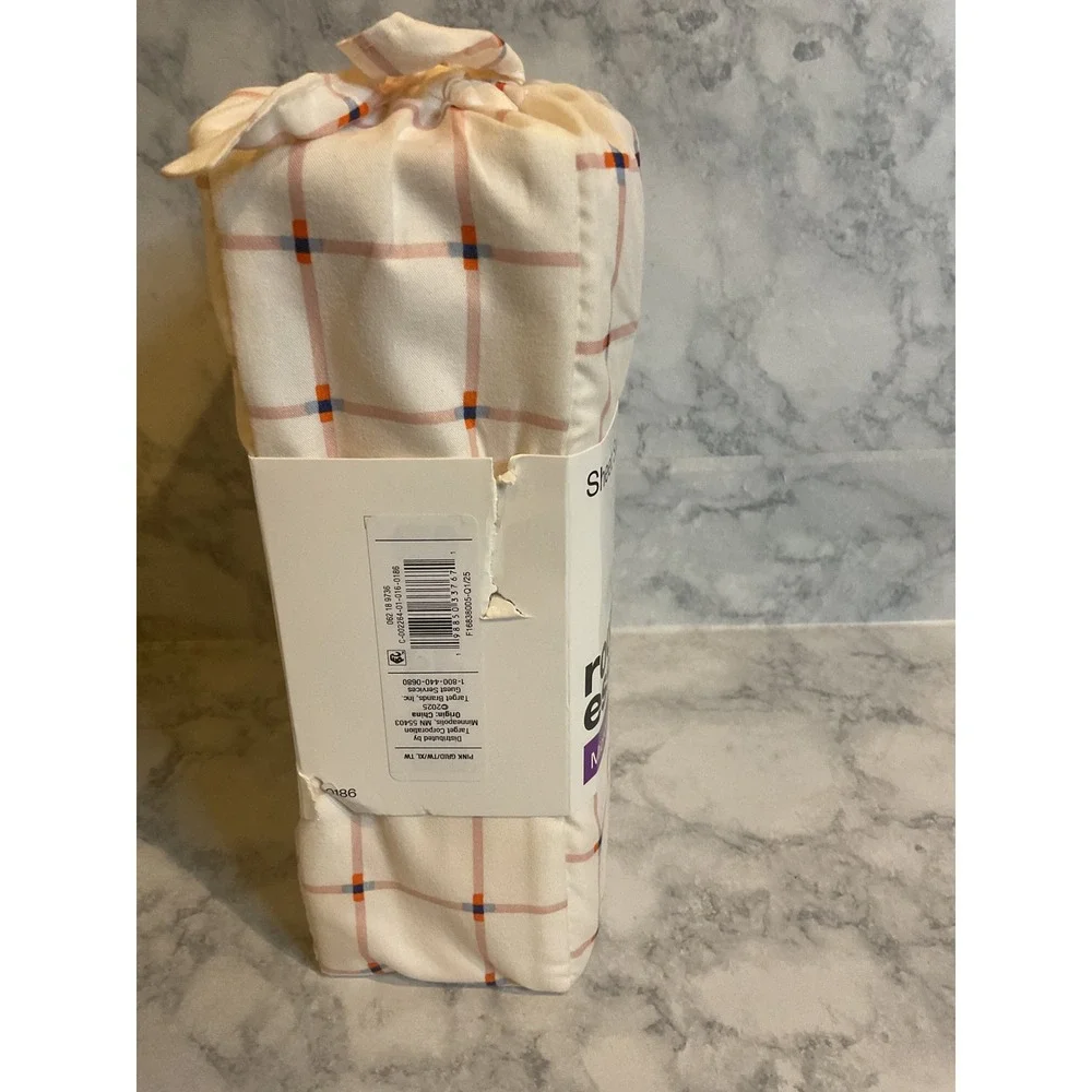 Room Essentials Twin XL Microfiber Sheet Set Pink Grid Plaid 3pc Bedding New